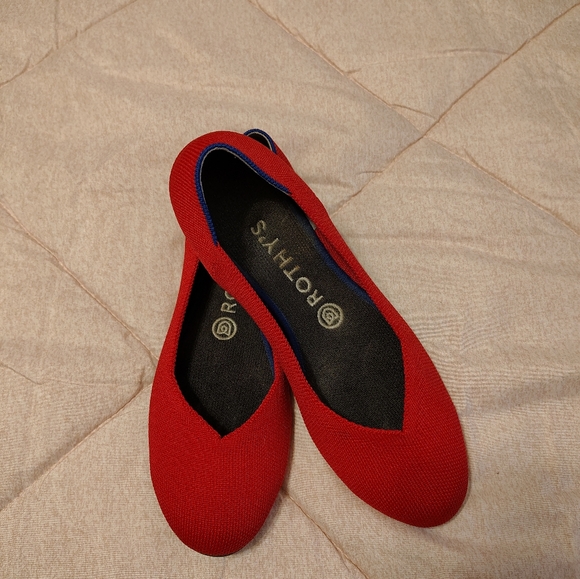 COPY - Red Rothy's ballet flat - Picture 11 of 12